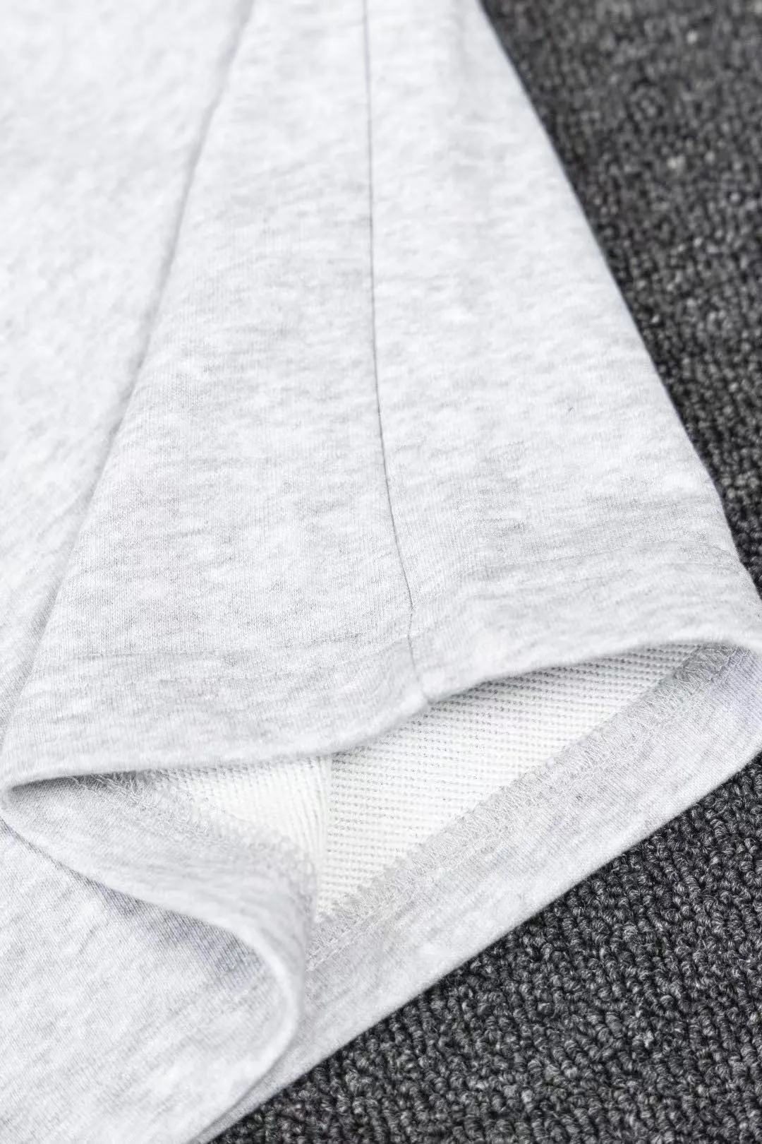 SS Logo Same Style Black White ：Black Gray Size： S-XXL